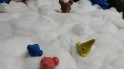 Distance Makes Familiar episode cover